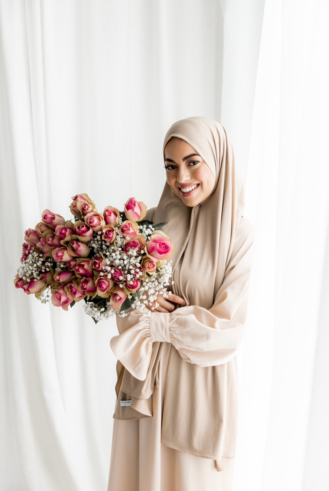 Abaya Rosa x Sand Beige
